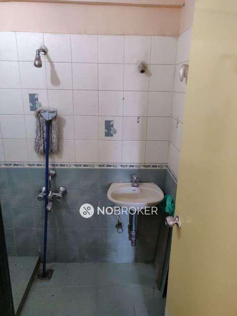 2 BHK Flat In Neptune Solitaire Tower For Sale  In Manpada, Thane West