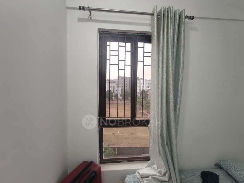 3 BHK Flat In Iconest3 For Sale  In Bommasandra