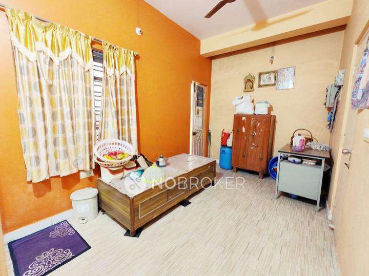 4+ BHK House for Rent  In 4th B Main Rd
