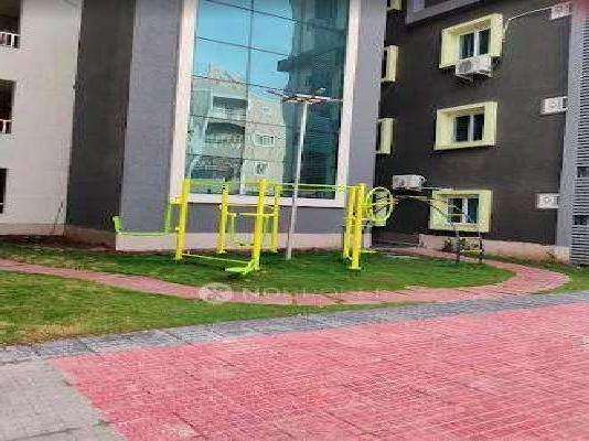 2 BHK Flat In Marathon Montesouth For Sale  In Byculla