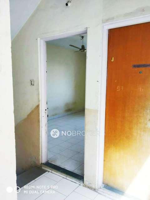 1 BHK Flat In Ganga Village for Rent  In Hadapsar