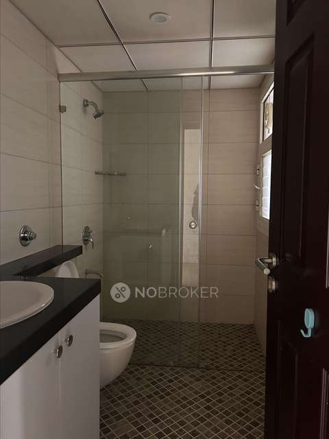 3 BHK Flat In Casa Paradiso 2 Block 3  For Sale  In Thanisandra