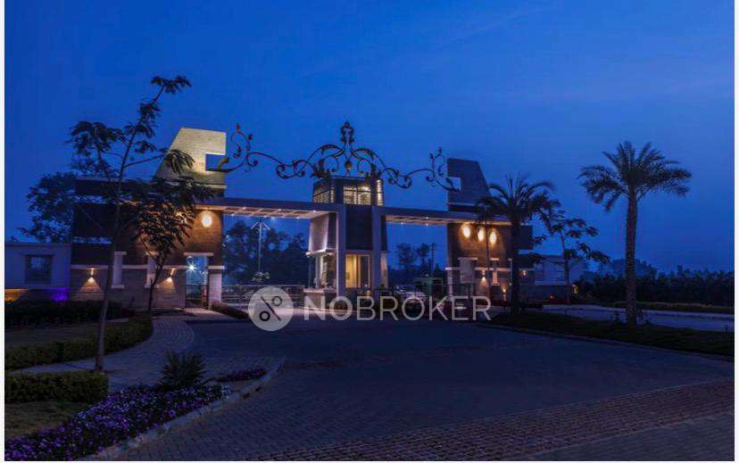 Plot For Sale  In The Empyrean In Chikkathirupathi Bus Stop