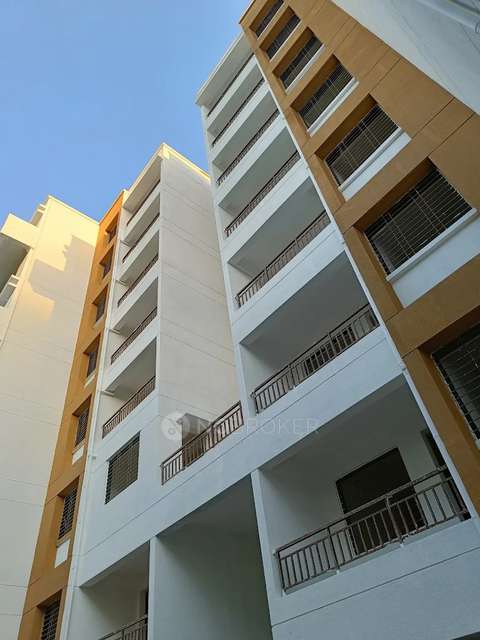 Shared Room for Female In 2 BHK  In Laxmi Kunj Kiratne Baug Hadapsar In Laxmi Kunj, Kirtane Baug, Amanora Park Town, Mundhwa, Pune, Maharashtra 411036, India