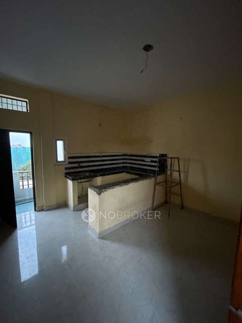 1 BHK Flat for Rent  In New Tulasiram Nagar