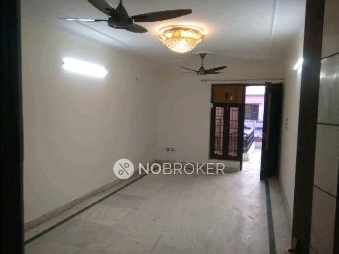 2 BHK Flat In Dda Red Mig Flats  for Rent  In Rajouri Garden