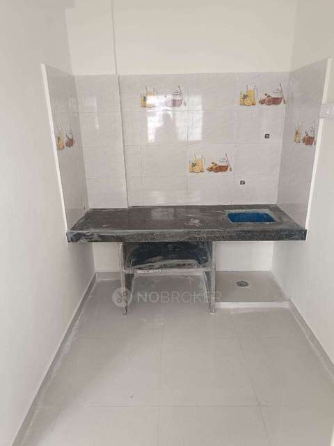 1 RK Flat In Vasant Sadan for Rent  In Mahalunge