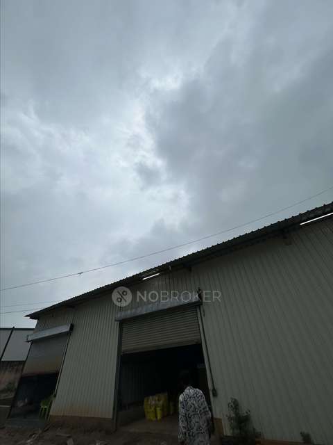 Godown/Warehouse in  Roza Jalalpur Village, Greater Noida for Rent 