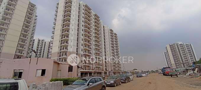 2 BHK Flat In Suncity Avenue For Sale  In Sector 76