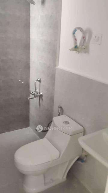 2 BHK Flat In Suncity Avenue For Sale  In Sector 76