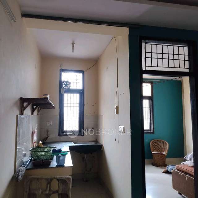 1 BHK Flat In Shyam Bela Pataparganj for Rent  In Mayur Vihar