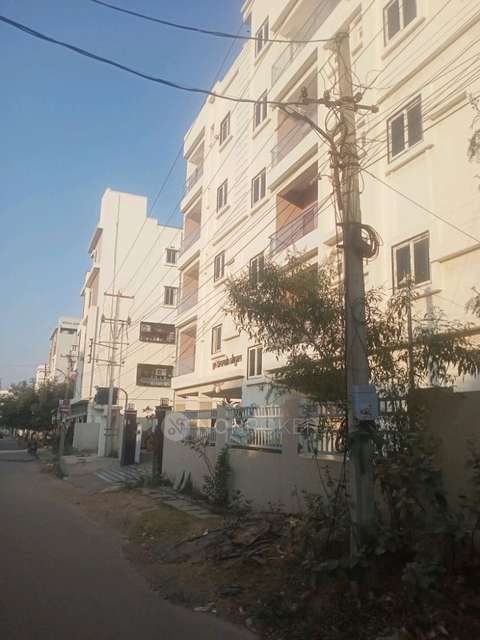 2 BHK Flat In Standalong Building for Rent  In Alwal