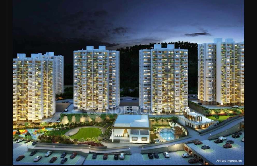 Shared Room for Female In 2 BHK  In Kolte Patil Three Jewels In Katraj Kondhwa Road, Pune