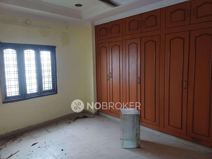 3 BHK Flat In Padma Nivas For Sale In Kothapet