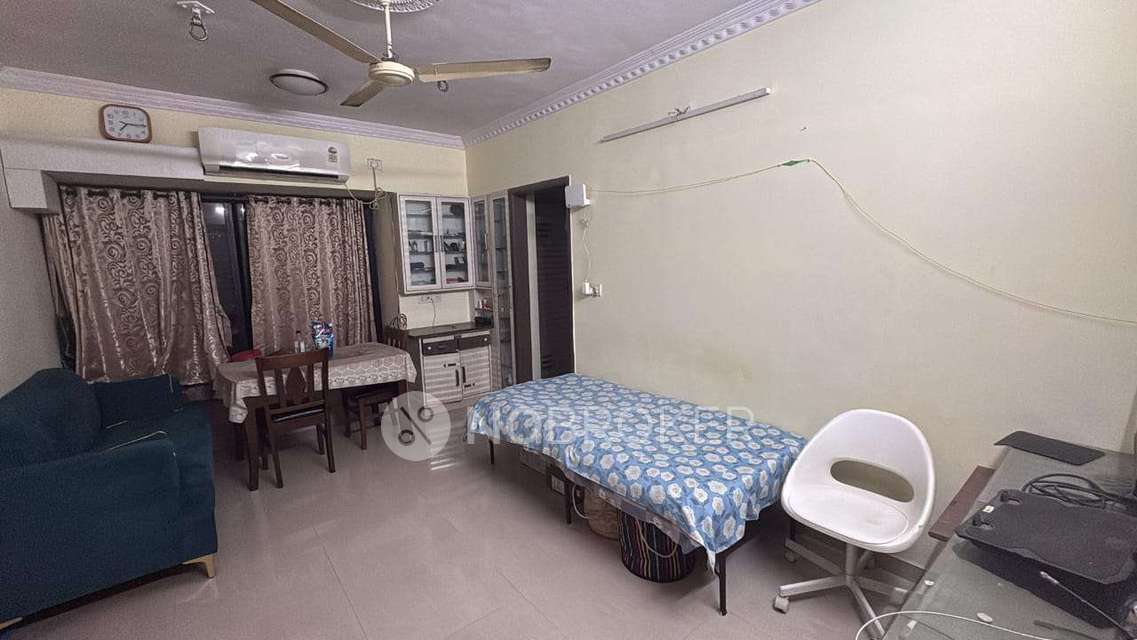 Single Room for Male In 2 BHK  In Mahindra Park Road In Ghatkopar West