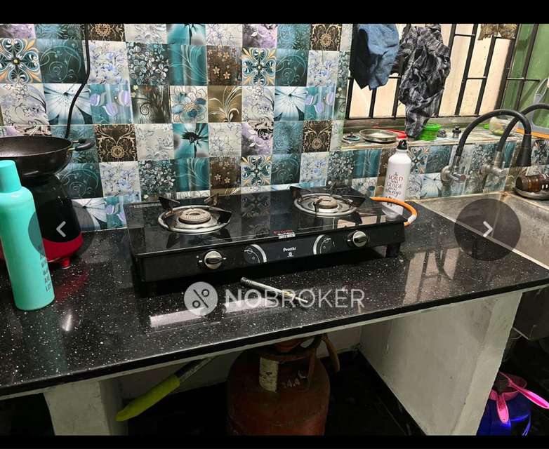 1 BHK Flat In Apoorva Flats For Sale  In Shankarlal Jain Street