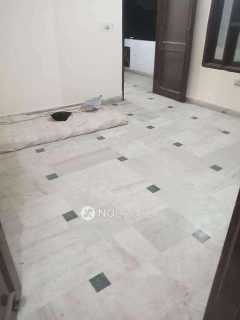 3 BHK Flat In Standalone Building  For Sale  In Tagore Garden Extension