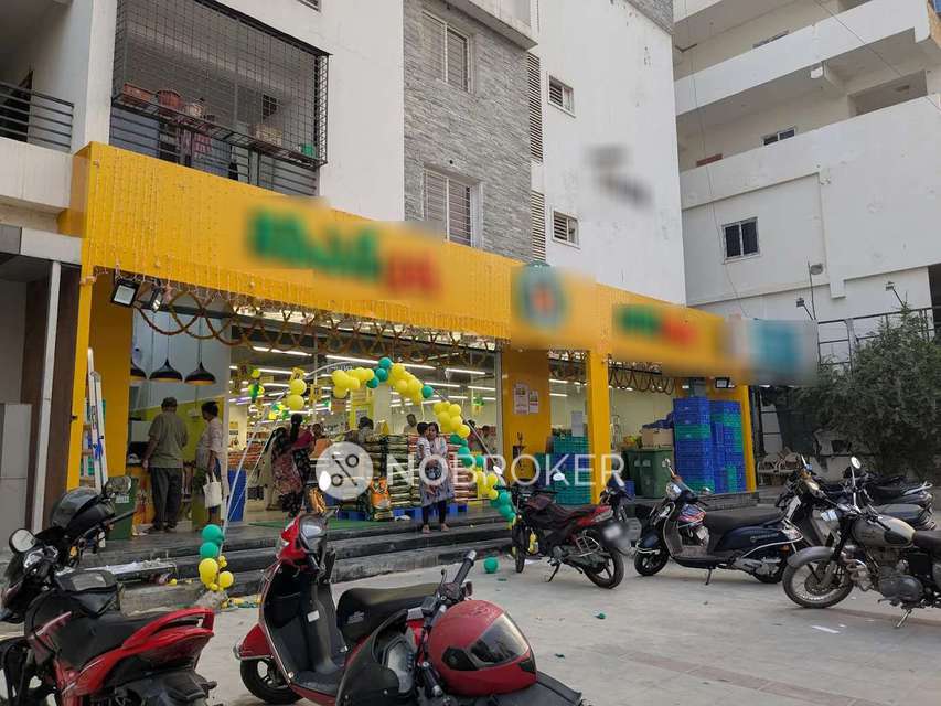 Shop in Neknampur, Hyderabad for sale 