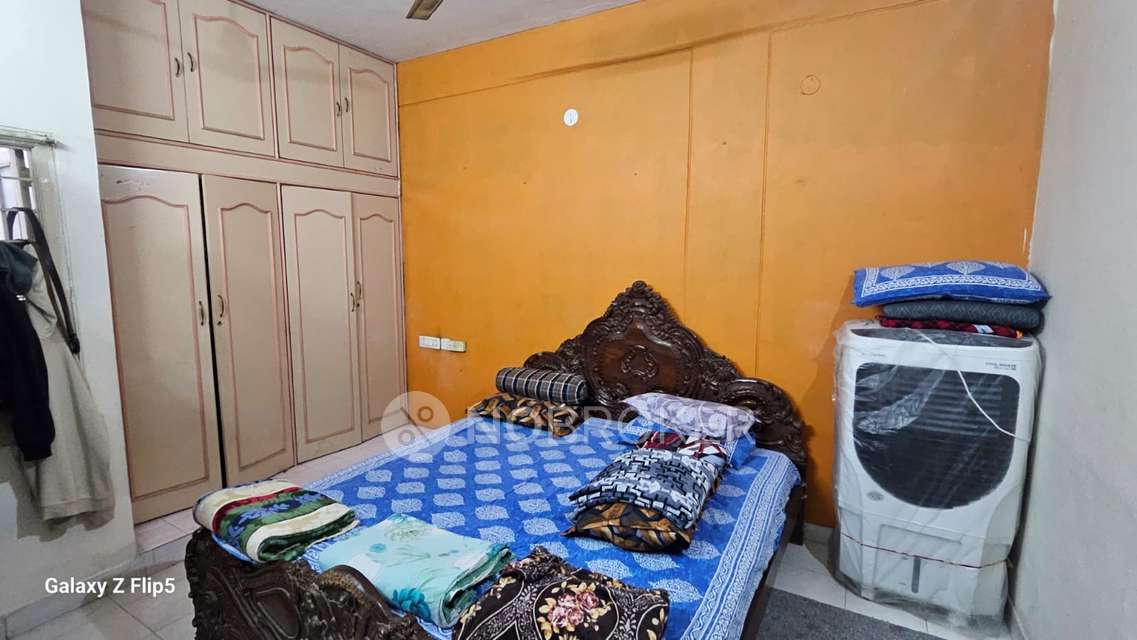 2 BHK Flat In Kakathiya Mansion,shanthinagar  for Rent  In Shanthi Nagar, Masab Tank