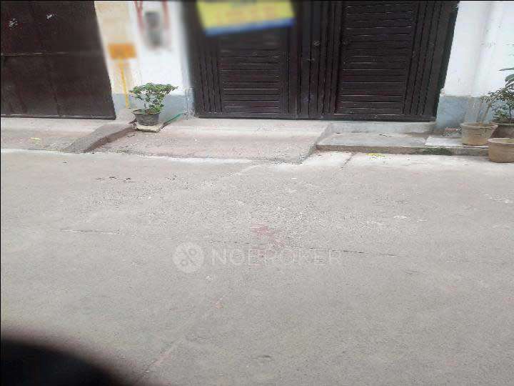 2 BHK Flat for Rent  In Dwarka