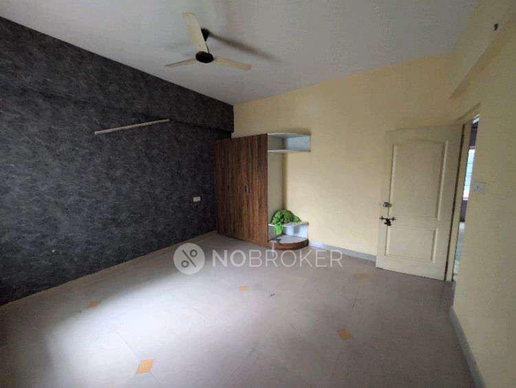 2 BHK Flat In Aesthetic Dental Clinic Building for Rent  In Aesthetic Dental Clinic (dr Sunny Soni)