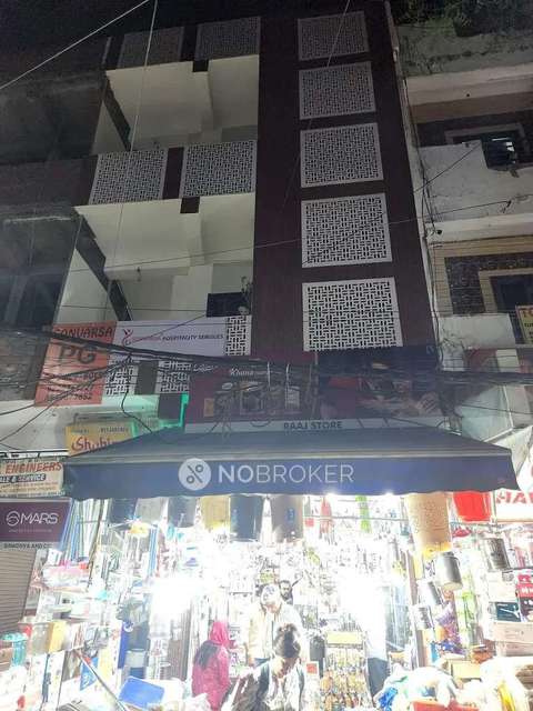 PG for Boys in Sector 27