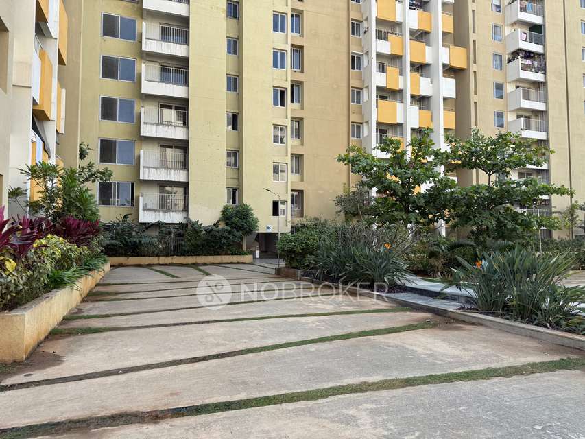 2 BHK Flat In Slv Pragathi Amber For Sale  In Electronic City