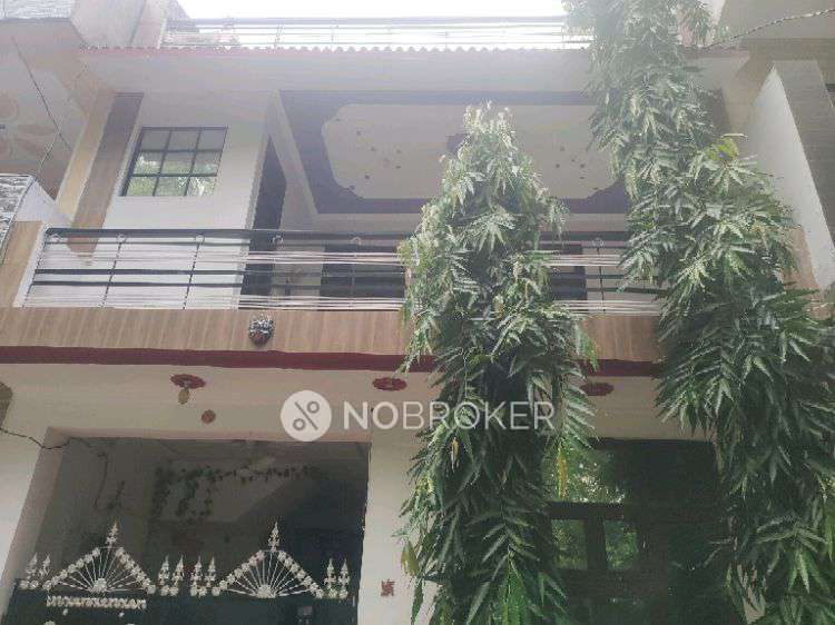 3 BHK House for Rent  In Sector 110