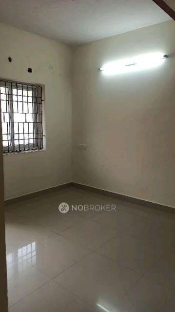 2 BHK Flat In Sai Sainath Apartment For Sale  In Sithalapakkam