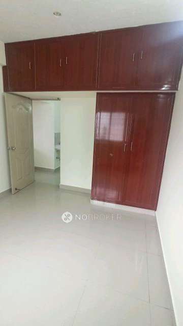 2 BHK Flat In Sai Sainath Apartment For Sale  In Sithalapakkam