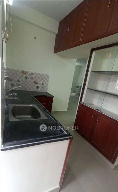 2 BHK Flat In Sai Sainath Apartment For Sale  In Sithalapakkam