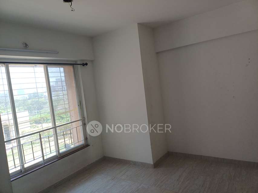 1 BHK Flat In Standalone Building  For Sale  In Thane West