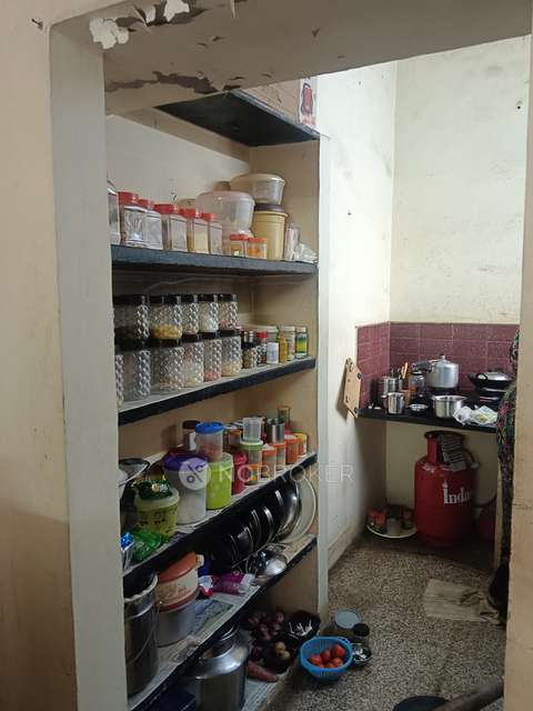 2 BHK Flat In Apoorva Apartments., Chrompet For Sale  In Chromepet