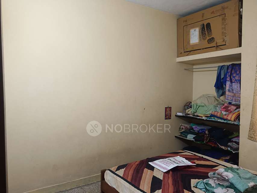 2 BHK Flat In Apoorva Apartments., Chrompet For Sale  In Chromepet