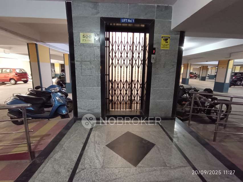 3 BHK Flat In Dhaanis 9 Square, Upparpalli For Sale  In Upparpalli