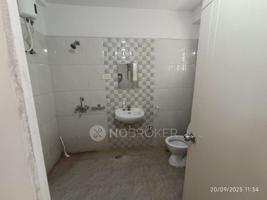 3 BHK Flat In Dhaanis 9 Square, Upparpalli For Sale  In Upparpalli