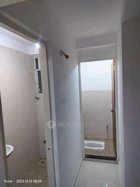 2 BHK Flat In Pelican Co-operative Housing Society Limited for Rent  In Fjvw+gv3, Road, Shindewadi, Ambadwet, Darawali, Maharashtra 412115, India