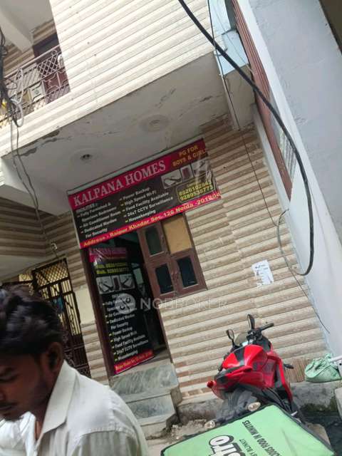 PG for Boys in Sector 126