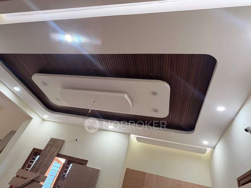 4+ BHK Flat In Standalone Building For Sale In Thammenahalli