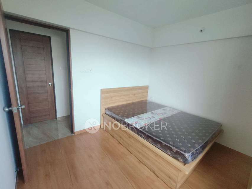 Shared Room for Male In 2 BHK  In Vatika Live Greens In Kishor Vatika