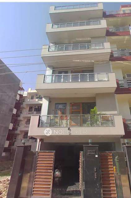 2 BHK House for Rent  In Sector 40