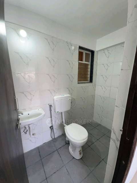 2 BHK Flat In Gkg Kingsway for Rent  In Ghorpadi