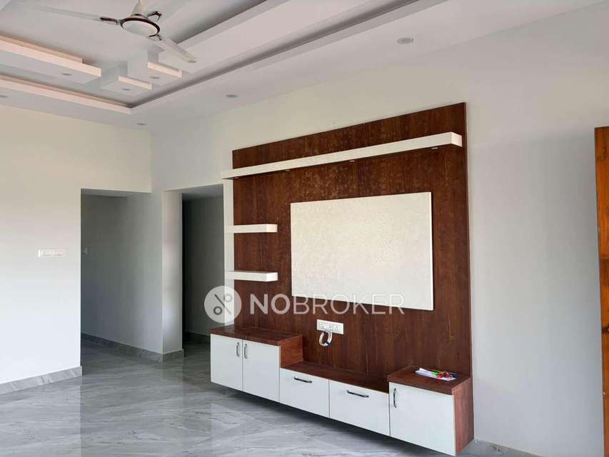 4+ BHK Flat In Standalone Building  For Sale  In Dasanayakanahalli
