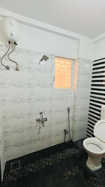 1 BHK Flat In Vardraj Heights for Rent  In  Marunji,