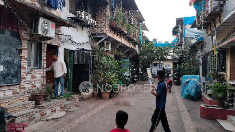 1 BHK House for Rent  In Shop No. D4, Plot No. 8, Mhada Rd, Swastik Cooperative Housing Society, Sv Patel Nagar, Andheri West, Mumbai, Maharashtra 400053, India