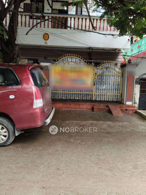 PG for Girls in Begumpet