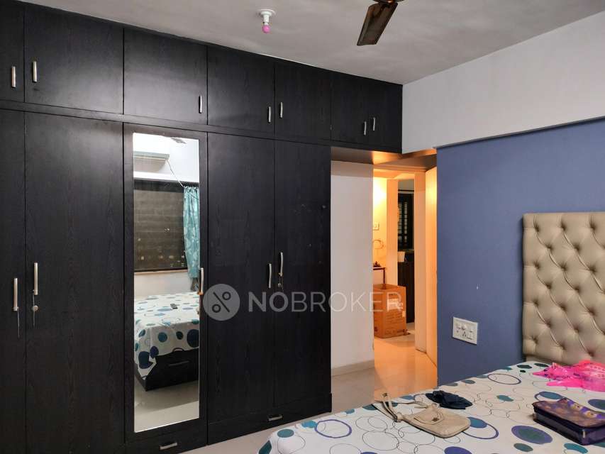 2 BHK Flat In Shree Venkatesh Marvilla Apartment, Hadapsar For Sale  In Hadapsar