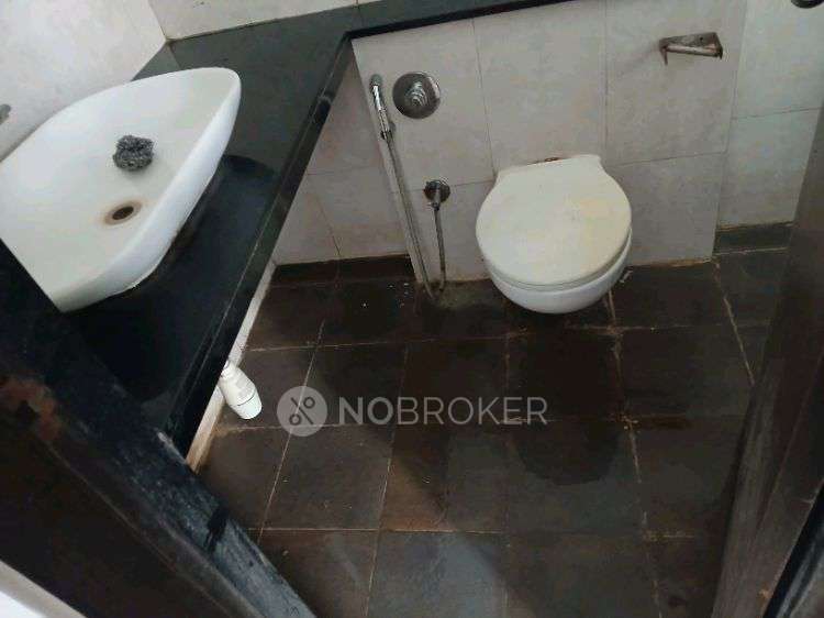 Single Room for Female In 2 BHK  In Pride World City In Lohegaon