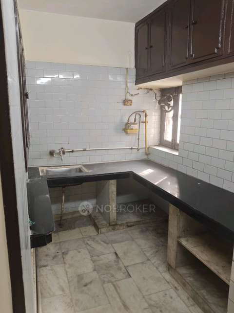 2 BHK Flat In Dda Flats, Pocket A, Mayur Vihar Phase 2 for Rent  In Mayur Vihar