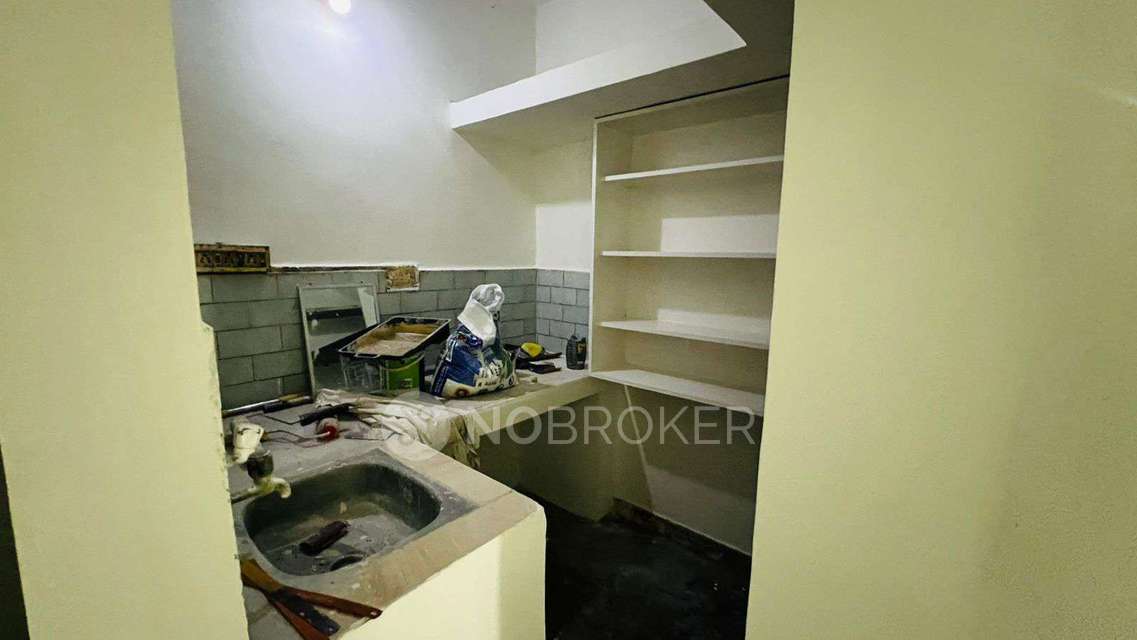 2 BHK Flat In Brown Nest Apartments for Rent  In Adyar